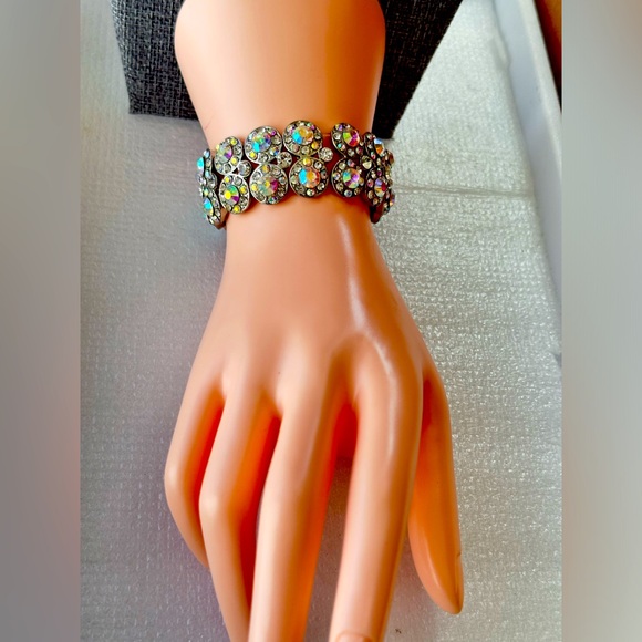 Colorful AB Aurora Borealis Glass Rhinestone Bracelet - Picture 3 of 6